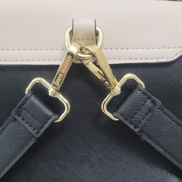 NWOT Steve Madden Convertible Backpack Purse - Picture 5 of 10